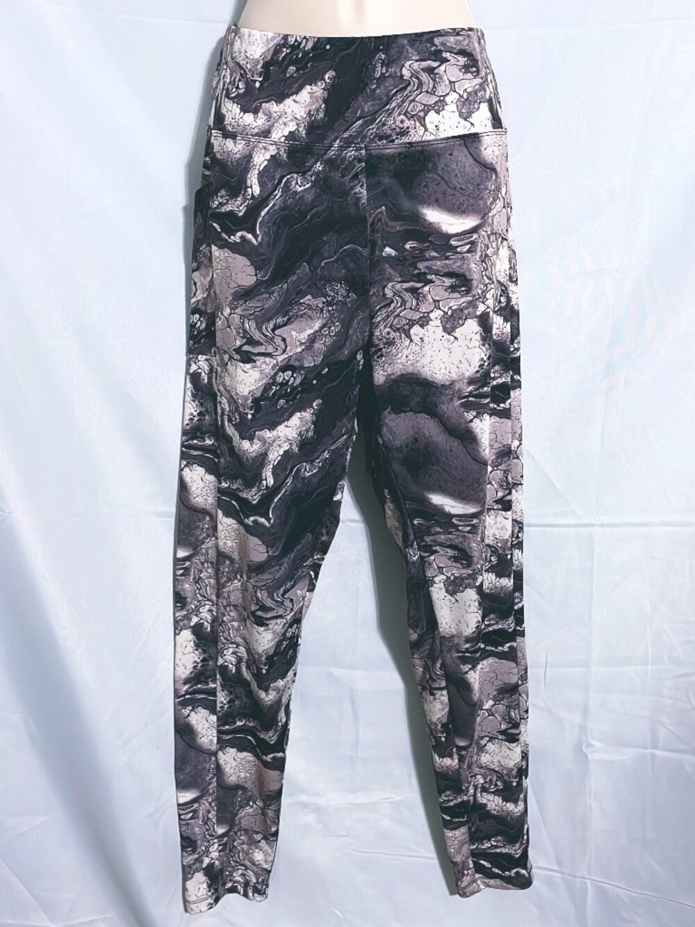 Zone Pro Cute Gray Tie Dye Active Leggings Size XL